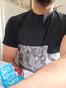 Snapshot of 7allexx chatting on February 2026 09:05:02 AM 7allexx online show from February 2026 09:05:02 AM