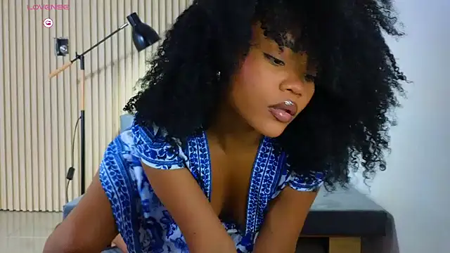 vanestraus online show from April 2026 11:47:02 PM