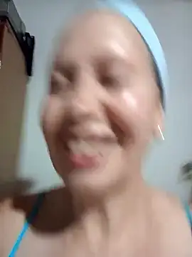 Snapshot of SexyMilf1211 chatting on January 2026 07:39:02 PM SexyMilf1211 online show from January 2026 07:39:02 PM