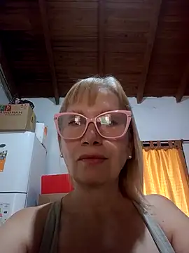 SexyMilf1211 online show from March 2026 03:45:01 PM