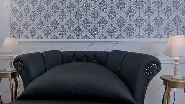 Midnight Bluee online show from February 2026 08:24:02 PM