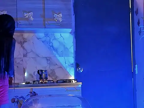 Snapshot of aprille15 chatting on January 2026 05:51:02 PM aprille15 online show from January 2026 05:51:02 PM