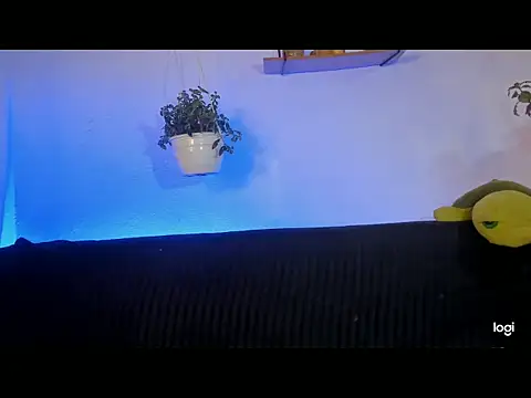 Snapshot of aprille15 chatting on February 2026 08:21:01 AM aprille15 online show from February 2026 08:21:01 AM