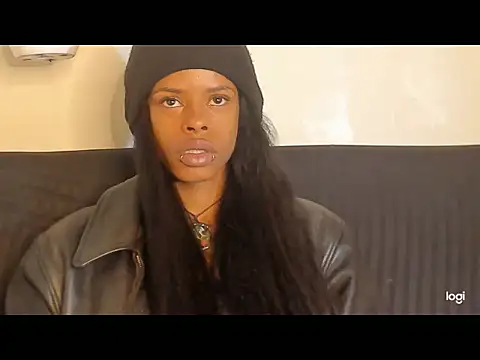 Snapshot of aprille15 chatting on February 2026 04:15:02 PM aprille15 online show from February 2026 04:15:02 PM