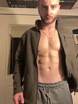 atesturky online show from December 2025 09:32:01 PM