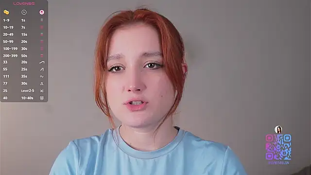 Snapshot of AmelieSeductress chatting on December 2025 01:05:02 PM AmelieSeductress online show from December 2025 01:05:02 PM