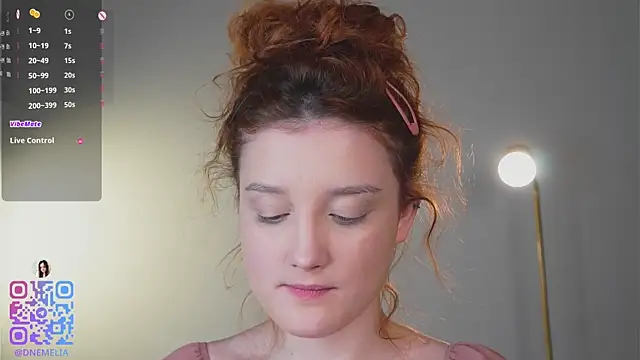 Snapshot of AmelieSeductress chatting on January 2026 01:38:02 PM AmelieSeductress online show from January 2026 01:38:02 PM