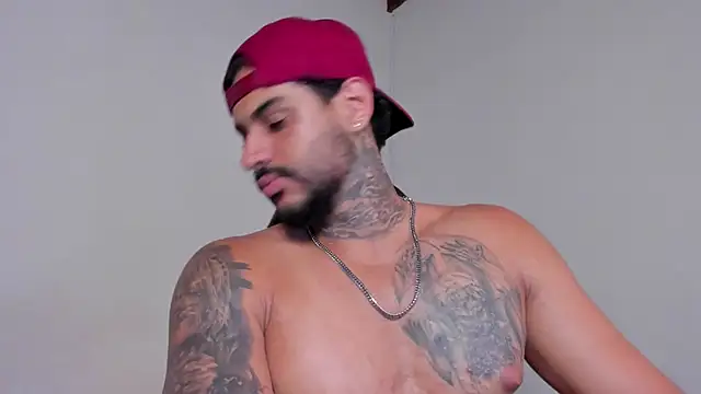 LuigiVitale 1 online show from January 2026 02:46:02 AM