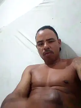 morenoosafado18cm online show from December 2025 09:46:02 PM