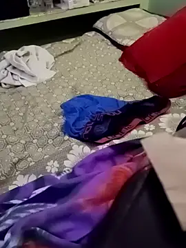 Snapshot of Aahana_Shanura chatting on February 2026 07:32:02 PM Aahana Shanura online show from February 2026 07:32:02 PM