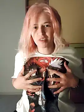 Snapshot of DevaBlu chatting on November 2025 03:00:02 PM DevaBlu online show from November 2025 03:00:02 PM