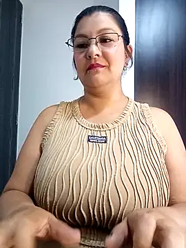 CelesteAlvarez1989 online show from March 2026 09:18:02 PM
