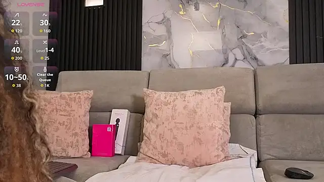 Snapshot of zendayavg chatting on February 2026 12:04:02 PM zendayavg online show from February 2026 12:04:02 PM