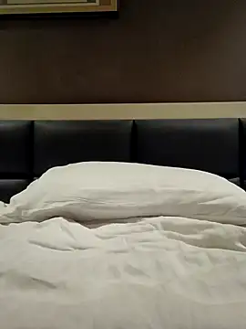 frolicme456 online show from November 2025 04:17:02 AM