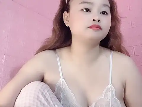 Lina8386 online show from November 2025 06:51:01 PM