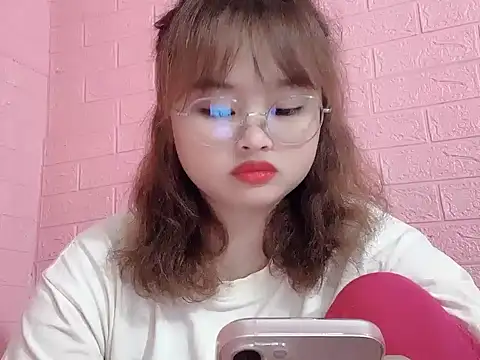 Lina8386 online show from November 2025 07:30:01 AM