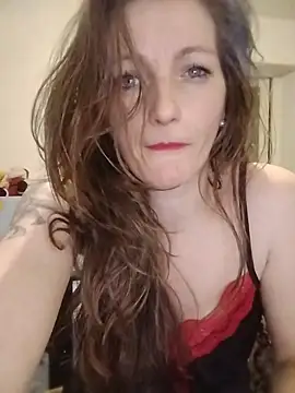 CrazyMaya39 online show from May 2026 10:05:01 PM