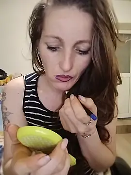 CrazyMaya39 online show from May 2026 10:06:01 PM