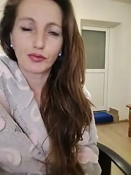 CrazyMaya39 online show from May 2026 02:40:02 AM