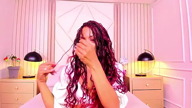 Snapshot of LailaDavidson chatting on March 2026 12:11:01 PM LailaDavidson online show from March 2026 12:11:01 PM