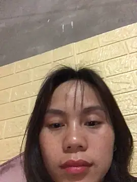 Trangbabylove online show from March 2026 05:31:02 PM