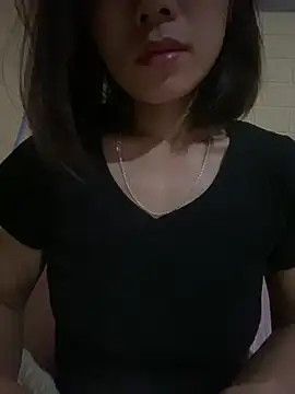 Trangbabylove online show from July 2026 12:40:01 AM
