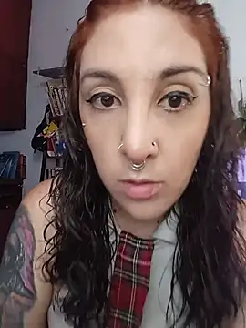 Melinerd online show from June 2026 06:07:01 PM