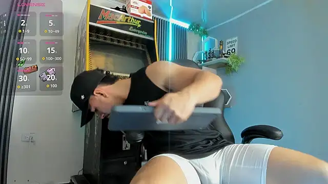 Ethan king  online show from March 2026 05:20:01 PM