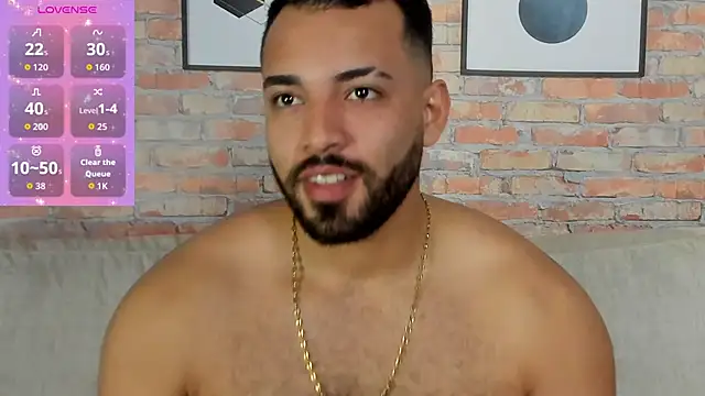 Snapshot of Chris_Varden chatting on January 2026 07:16:01 PM Chris Varden online show from January 2026 07:16:01 PM