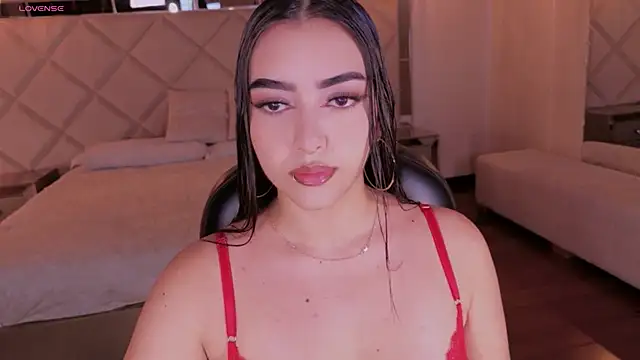 SophieLanne online show from April 2026 04:17:01 AM