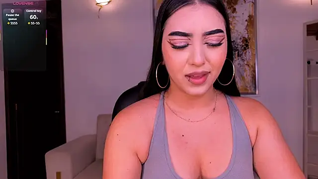 SophieLanne online show from June 2026 12:03:01 AM