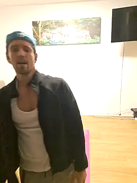 Mystery Mark online show from December 2025 06:24:02 PM