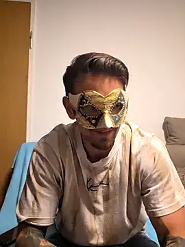 Snapshot of Mystery_Mark chatting on April 2026 04:54:02 PM Mystery Mark online show from April 2026 04:54:02 PM