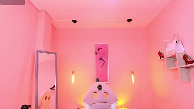 Snapshot of Milu_carbajal_x chatting on December 2025 08:29:01 PM Milu carbajal x online show from December 2025 08:29:01 PM