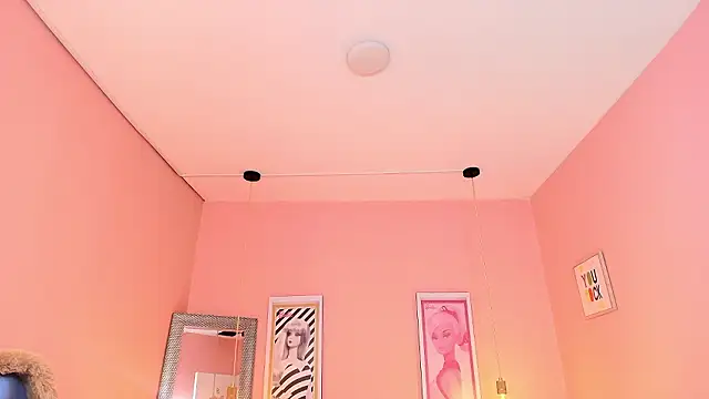 Snapshot of Milu_carbajal_x chatting on February 2026 04:06:02 AM Milu carbajal x online show from February 2026 04:06:02 AM