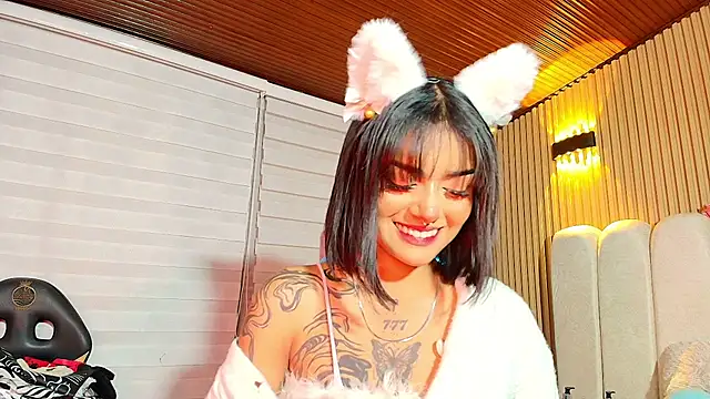 Milu carbajal x online show from July 2026 03:31:02 AM