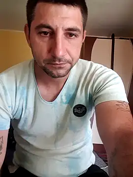 Exuuuuu1 online show from June 2026 07:43:01 AM