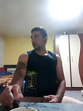 Exuuuuu1 online show from July 2026 09:32:02 PM