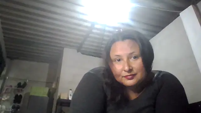 Snapshot of BWW-CINDY11 chatting on February 2026 06:59:01 PM BWW-CINDY11 online show from February 2026 06:59:01 PM