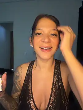 Snapshot of biadominatrix chatting on May 2026 12:04:02 PM biadominatrix online show from May 2026 12:04:02 PM