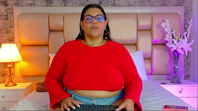 Snapshot of SelennaCooper chatting on January 2026 11:47:01 AM SelennaCooper online show from January 2026 11:47:01 AM