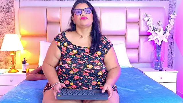 Snapshot of SelennaCooper chatting on February 2026 11:54:01 AM SelennaCooper online show from February 2026 11:54:01 AM