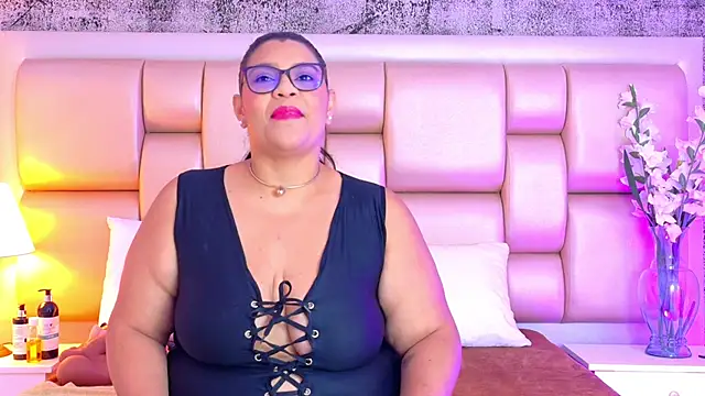 Snapshot of SelennaCooper chatting on February 2026 11:52:01 AM SelennaCooper online show from February 2026 11:52:01 AM