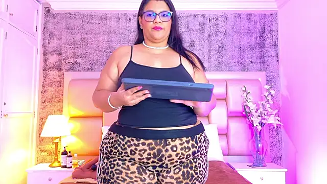 Snapshot of SelennaCooper chatting on February 2026 11:53:02 AM SelennaCooper online show from February 2026 11:53:02 AM