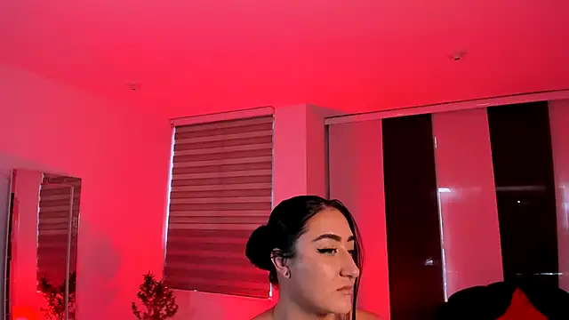 -Kennya online show from December 2025 09:41:02 PM