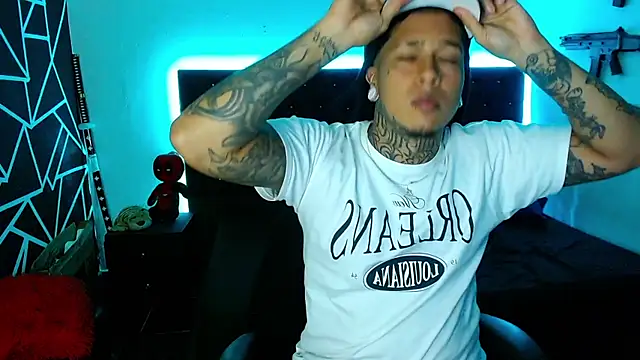 Snapshot of Zero-X9 chatting on February 2026 09:08:01 PM Zero-X9 online show from February 2026 09:08:01 PM