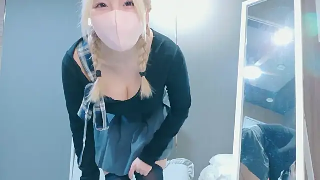 Snapshot of niko-jpn chatting on February 2026 11:36:02 AM niko-jpn online show from February 2026 11:36:02 AM