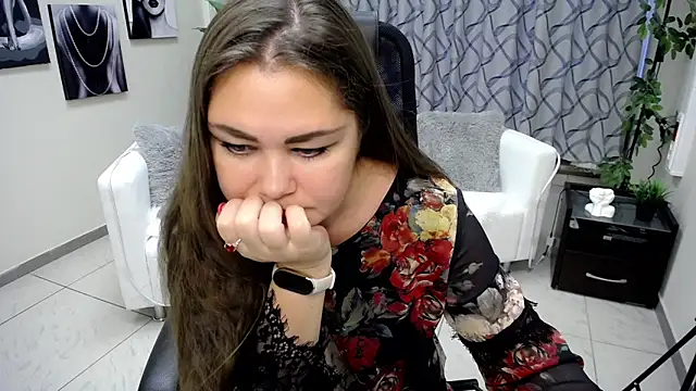 Snapshot of Susanna_S chatting on November 2025 10:15:02 AM Susanna S online show from November 2025 10:15:02 AM