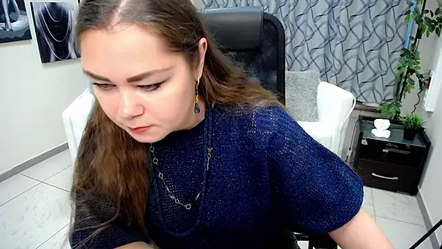 Snapshot of Susanna_S chatting on November 2025 04:22:01 AM Susanna S online show from November 2025 04:22:01 AM