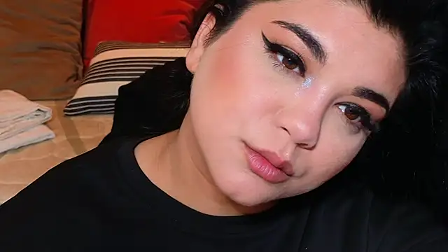 SpicyCarlaXX online show from May 2026 07:52:01 PM